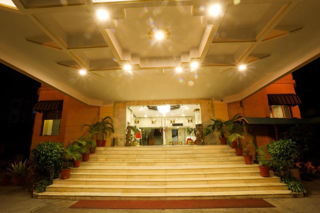 Classic Residency Haridwār Esterno foto