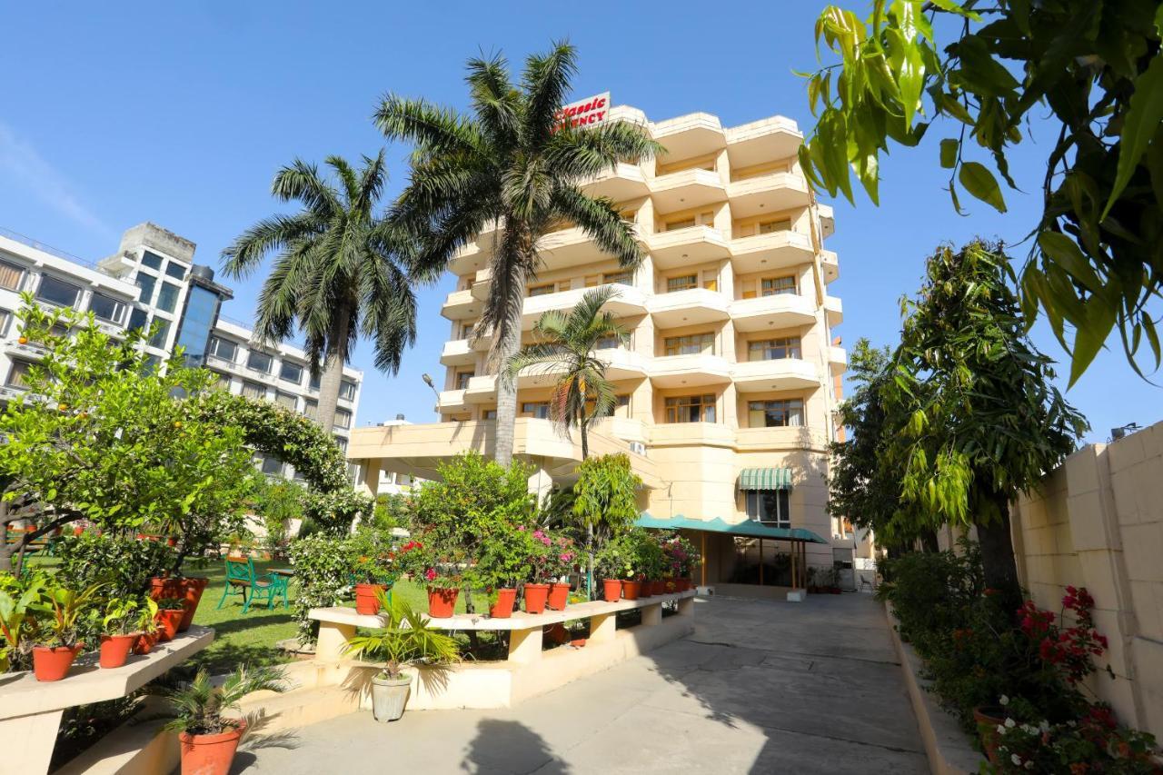 Classic Residency Haridwār Esterno foto